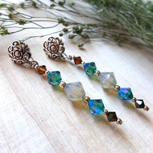 ⚜️NEW Color shift Blue Brown Swarovski earrings
